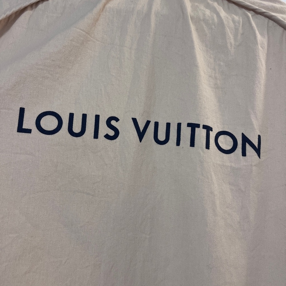 Louis Vuitton Beige Garment Cover